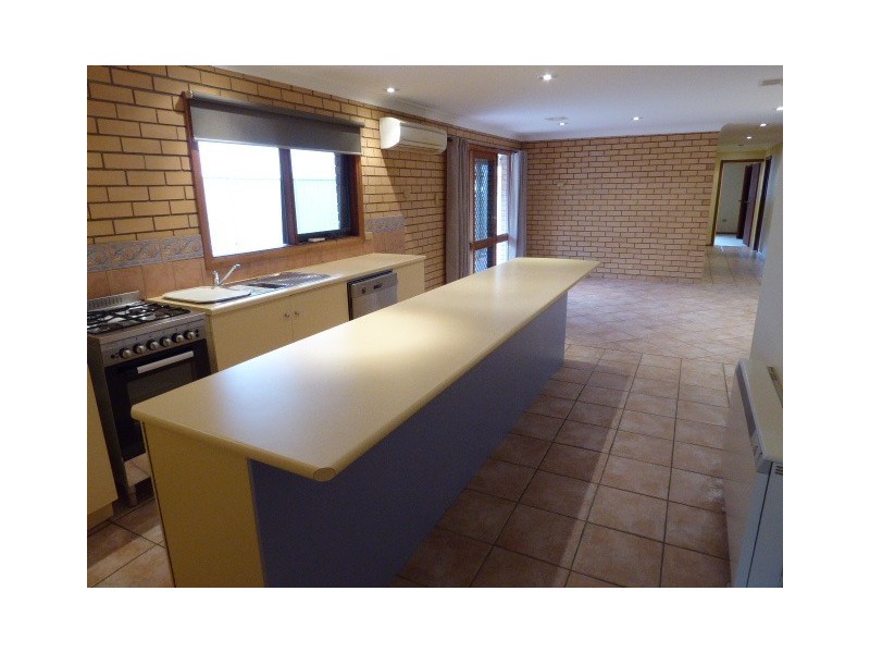 75 Cathcart Street, Goulburn NSW 2580