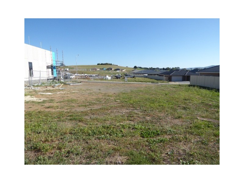 66 Kidd Circuit, Goulburn NSW 2580