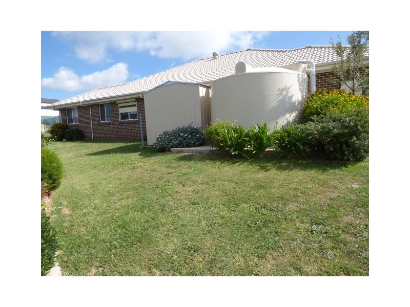 26 Barry Crescent, Goulburn NSW 2580