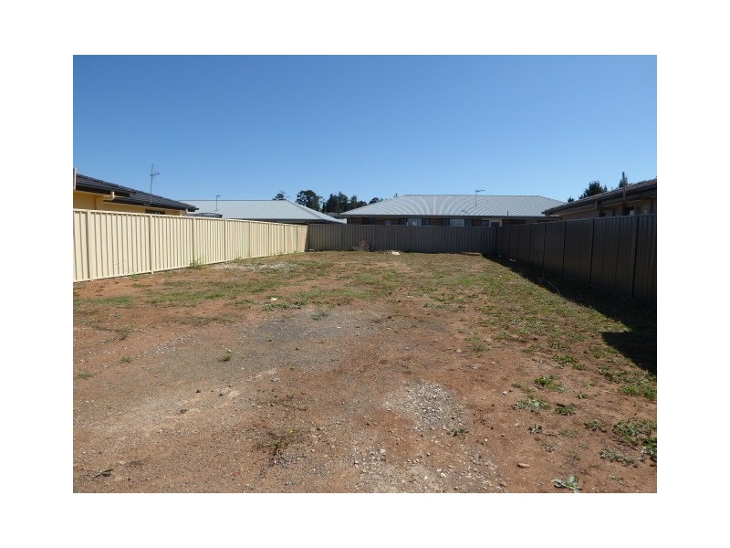 50 Gourock Avenue, Goulburn NSW 2580