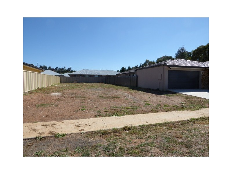 50 Gourock Avenue, Goulburn NSW 2580