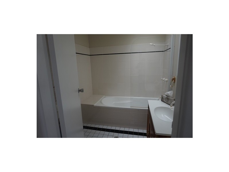 168 Cowper Street, Goulburn NSW 2580