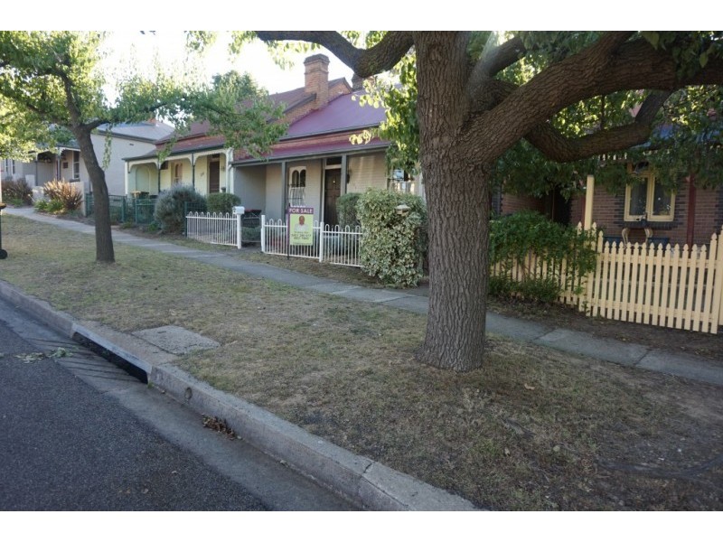 168 Cowper Street, Goulburn NSW 2580