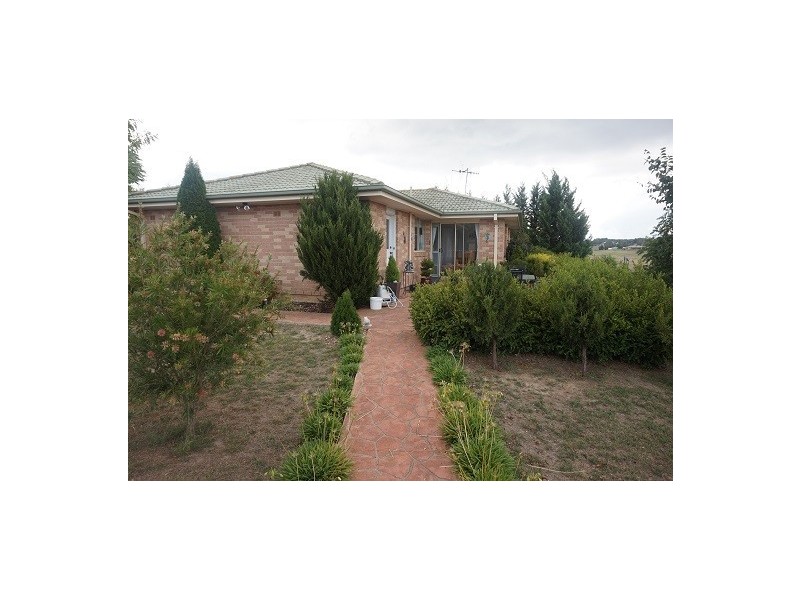 53 Greendale Crescent, Goulburn NSW 2580
