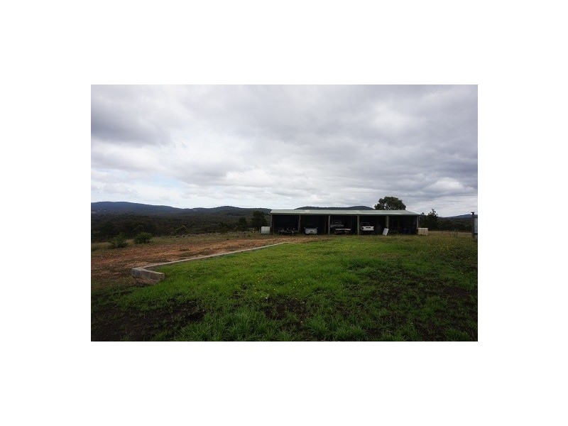 328 Tiyces Lane, Goulburn NSW 2580
