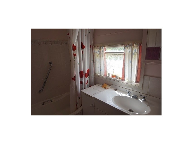 8 Francis Street, Goulburn NSW 2580