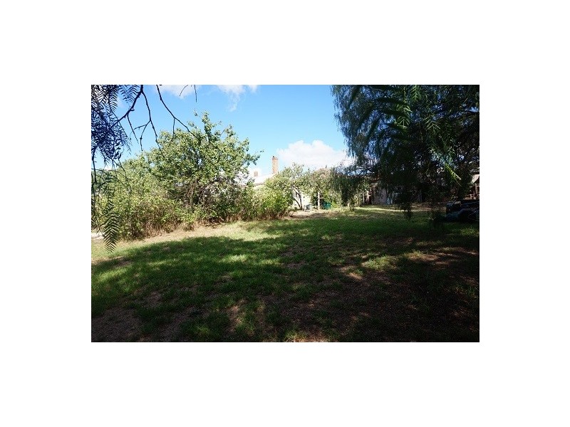 8 Francis Street, Goulburn NSW 2580