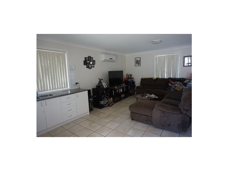 4 Caoura Crescent, Goulburn NSW 2580