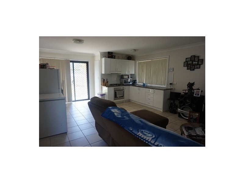 4 Caoura Crescent, Goulburn NSW 2580