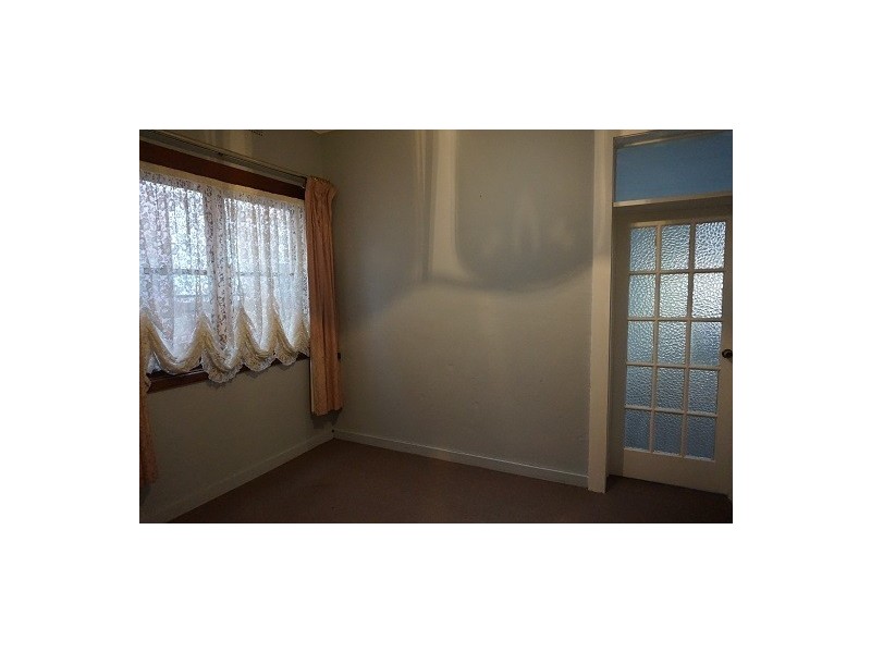 125 Clinton Street, Goulburn NSW 2580