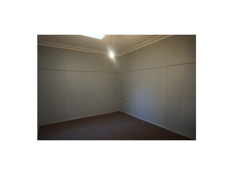 125 Clinton Street, Goulburn NSW 2580