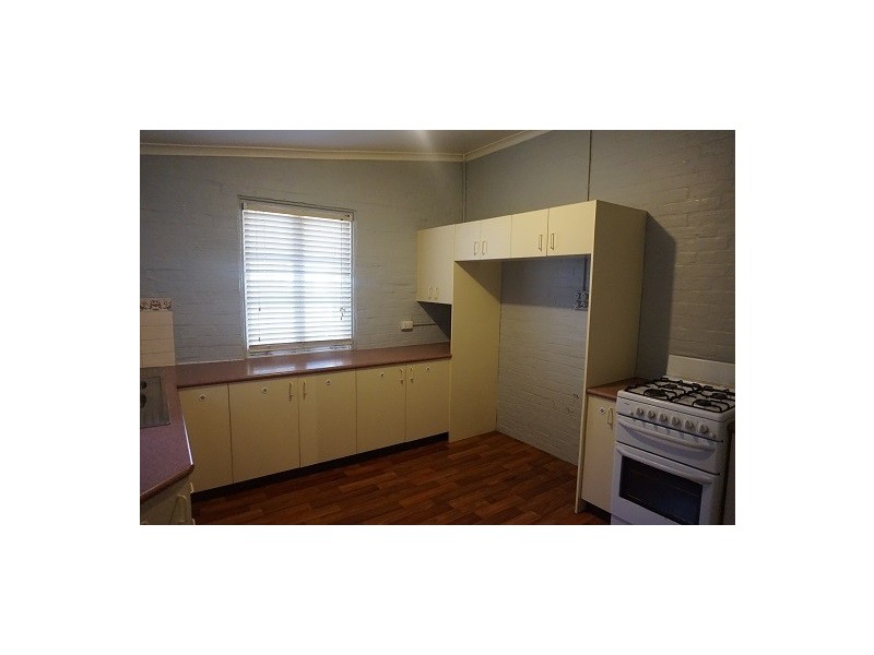 125 Clinton Street, Goulburn NSW 2580