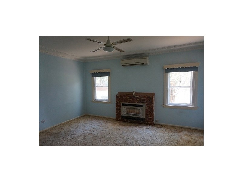 90 Queen Street, Goulburn NSW 2580