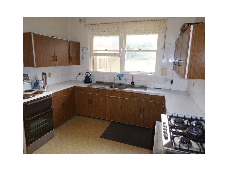 38 Rhoda Street, Goulburn NSW 2580