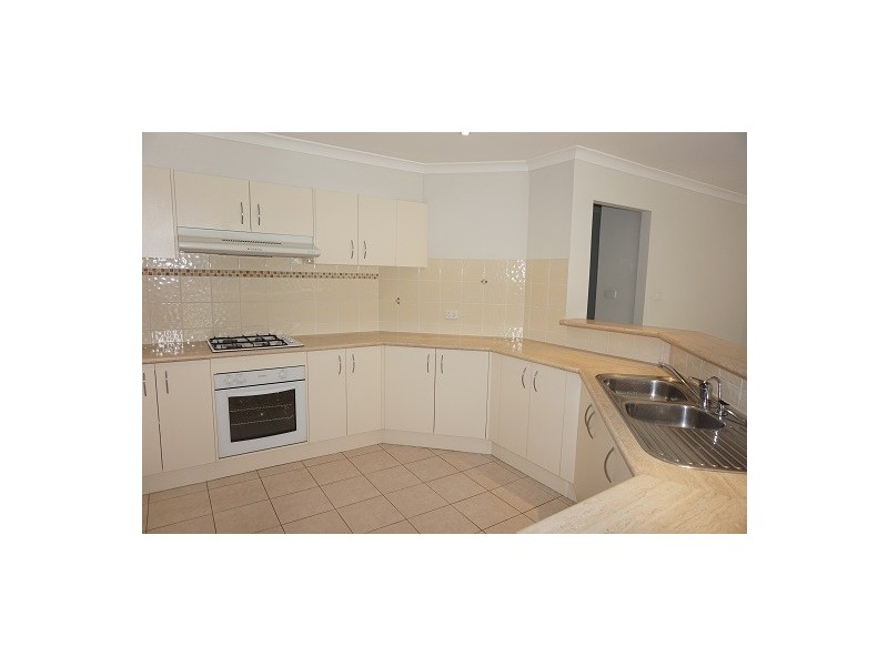 10 Clancy Place, Goulburn NSW 2580