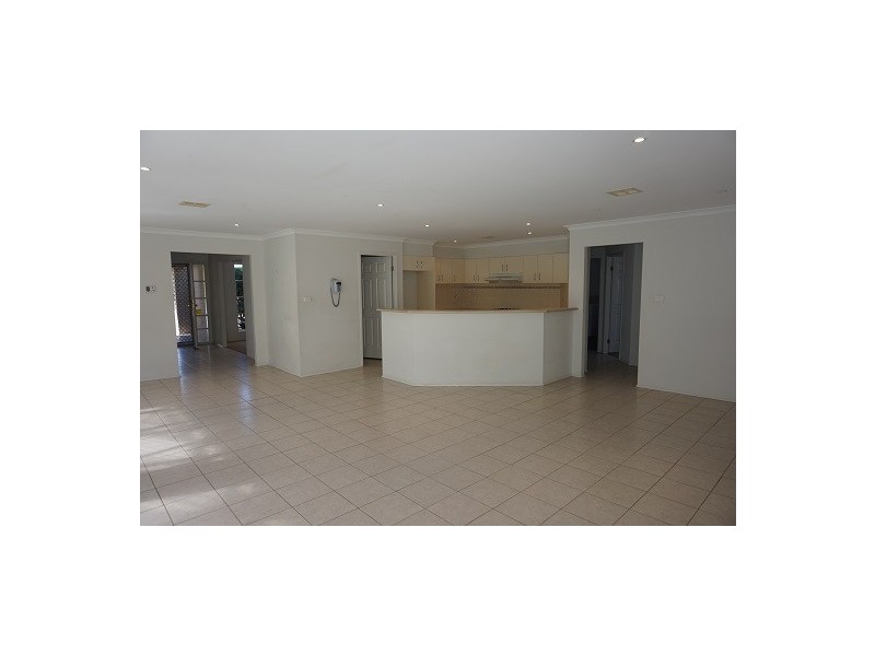 10 Clancy Place, Goulburn NSW 2580