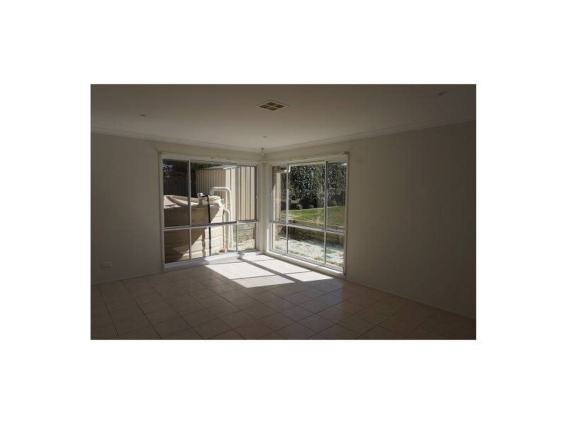 10 Clancy Place, Goulburn NSW 2580