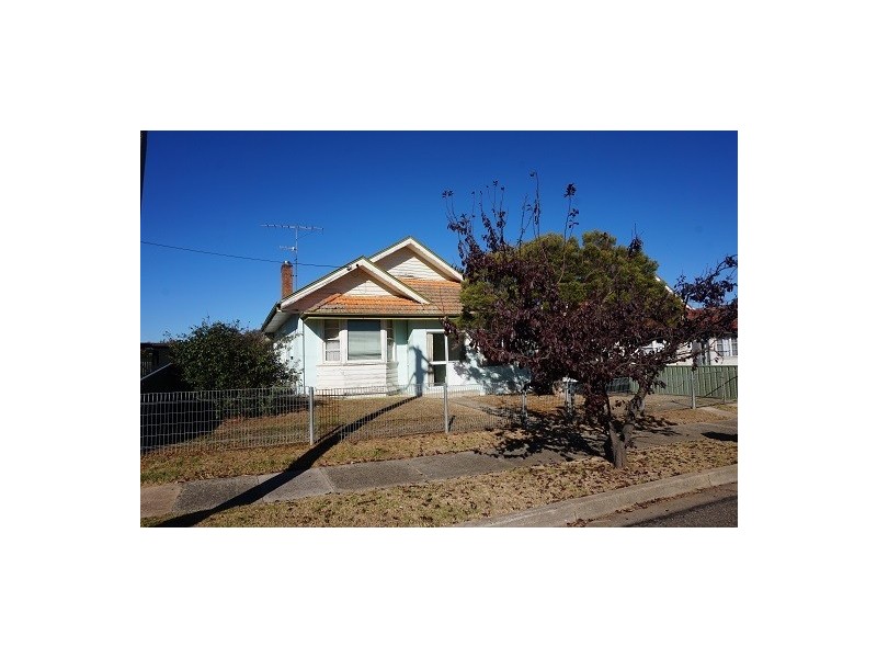 12 Kadwell Street, Goulburn NSW 2580