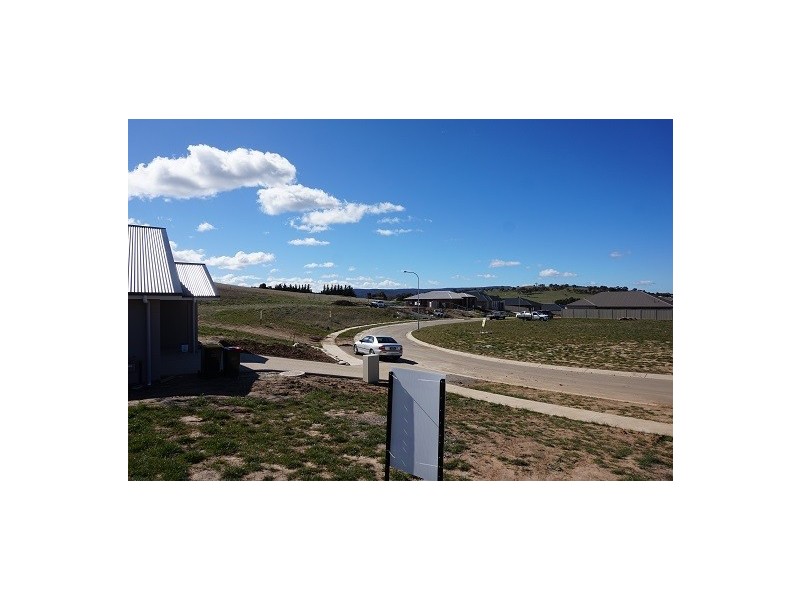 Lot 408 Swan Loop, Goulburn NSW 2580