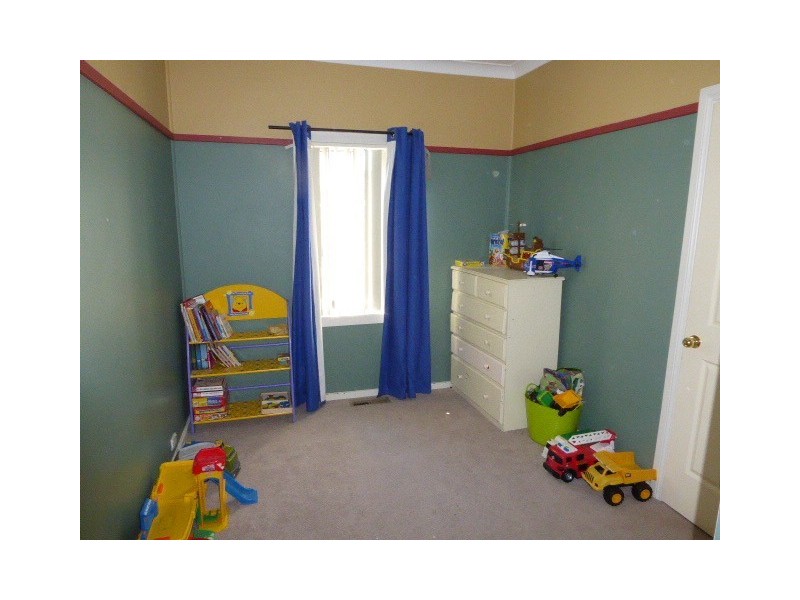 27 Lisgar Street, Goulburn NSW 2580