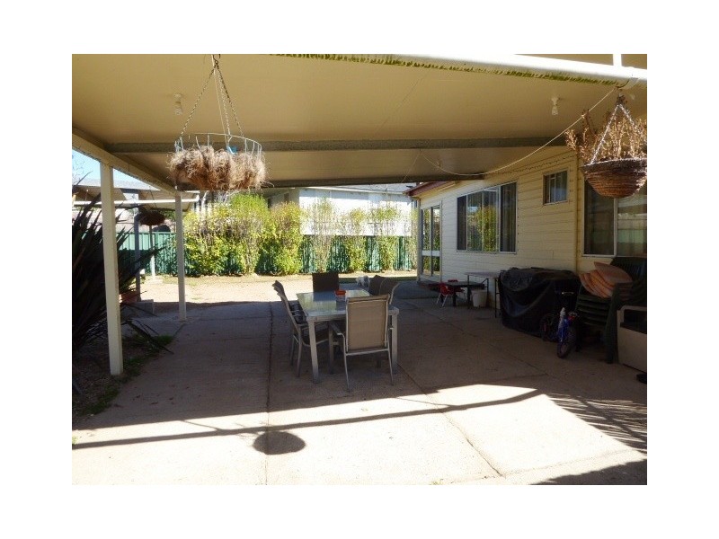 27 Lisgar Street, Goulburn NSW 2580