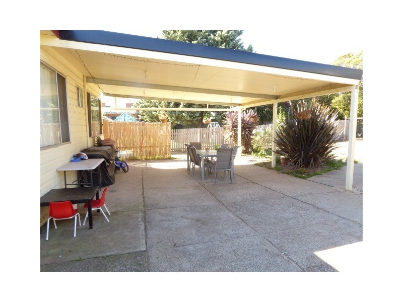 27 Lisgar Street, Goulburn NSW 2580