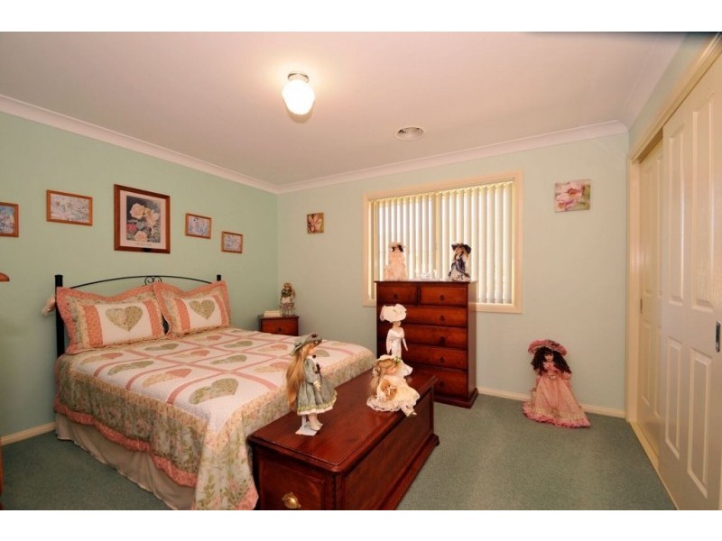 4 Paton Place, Goulburn NSW 2580