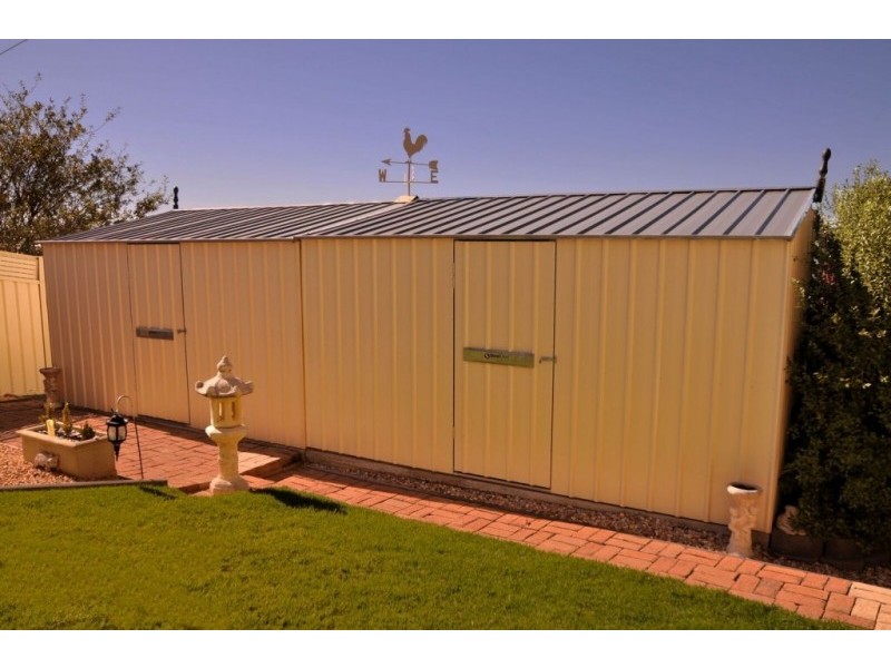 4 Paton Place, Goulburn NSW 2580