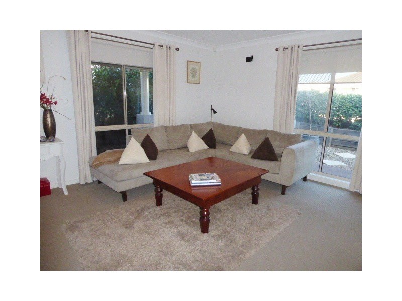 16 Brennan Drive, Goulburn NSW 2580