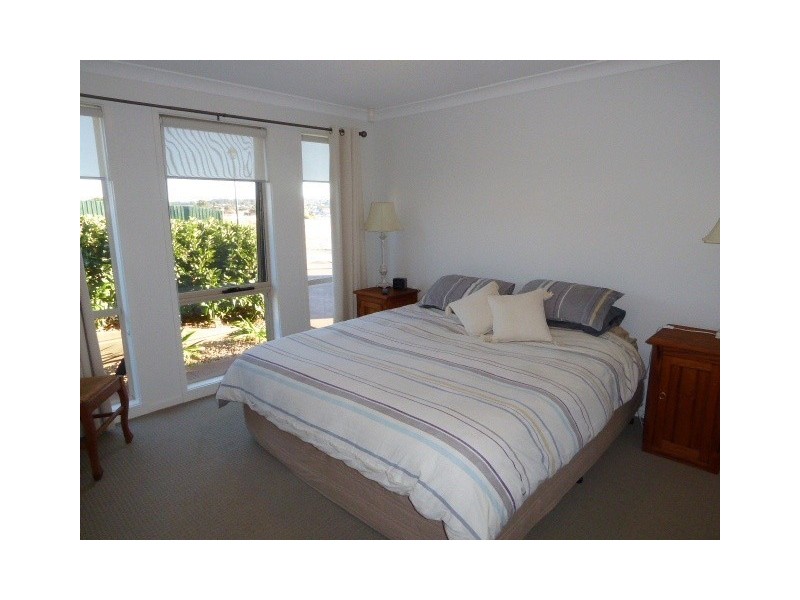 16 Brennan Drive, Goulburn NSW 2580