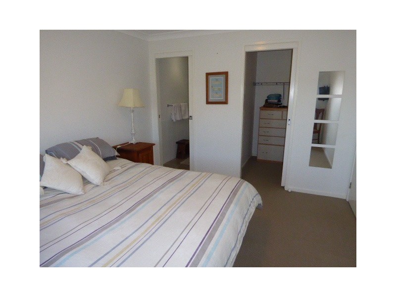 16 Brennan Drive, Goulburn NSW 2580
