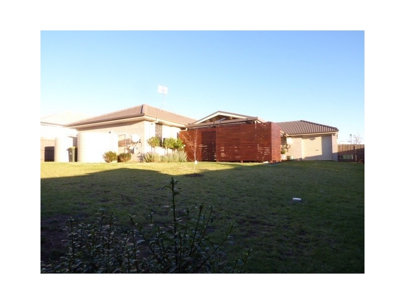 16 Brennan Drive, Goulburn NSW 2580
