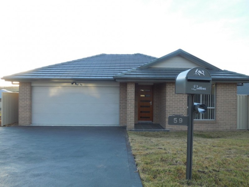 House 1,59 Kidd Circuit, Goulburn NSW 2580