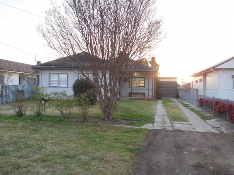 10 Gibson Street, Goulburn NSW 2580