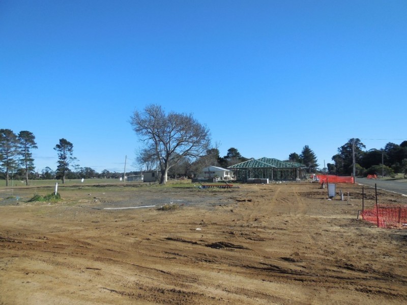 Lot 2, 24 Wollondilly Avenue, Goulburn NSW 2580