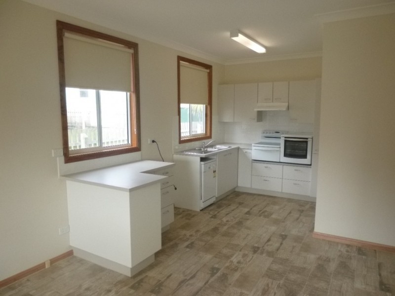 2 Jubilee Avenue, Goulburn NSW 2580