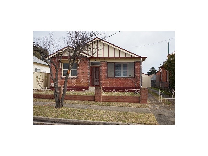 44 Park Street, Goulburn NSW 2580