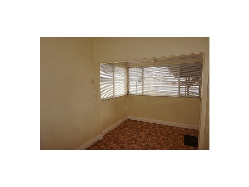 44 Park Street, Goulburn NSW 2580