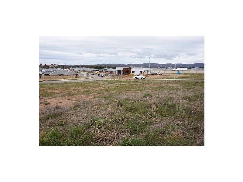 Lot 61,  Corner of Kidd Circuit & Tweedie Street, Goulburn NSW 2580