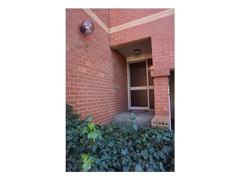 5/33 Ottiwell Street, Goulburn NSW 2580