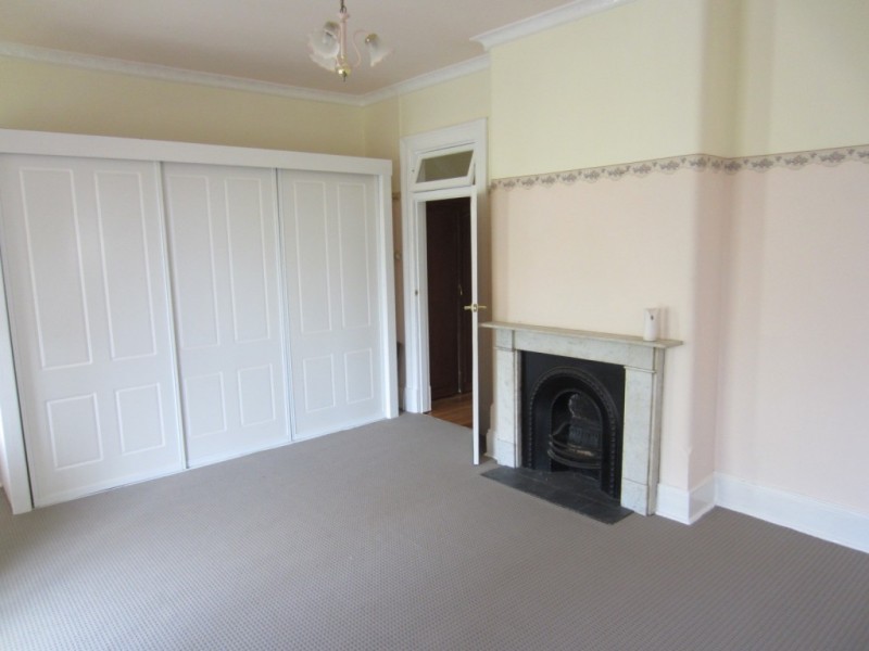 32 Auburn Street, Goulburn NSW 2580