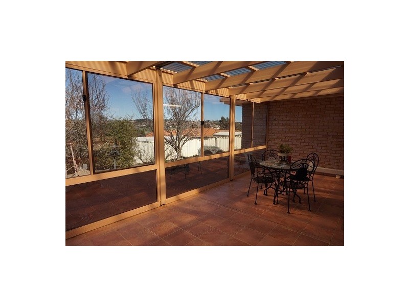 12 Dimitri Street, Goulburn NSW 2580