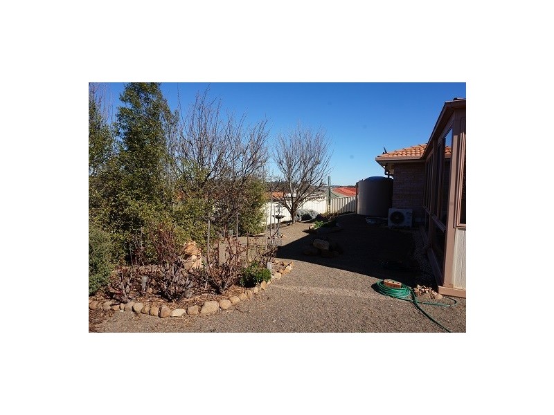 12 Dimitri Street, Goulburn NSW 2580