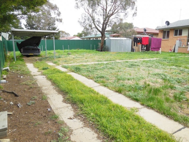 63 Yarrowlow Street, Goulburn NSW 2580