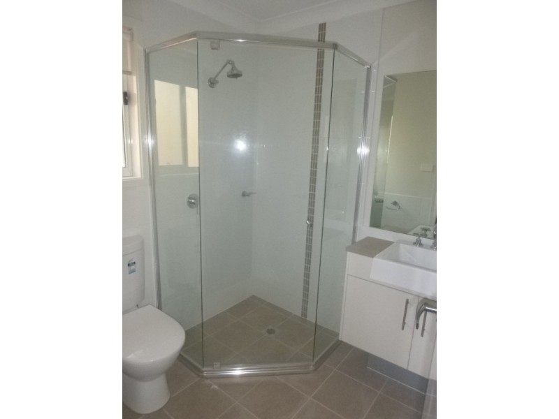 12 Lovet Street, Goulburn NSW 2580