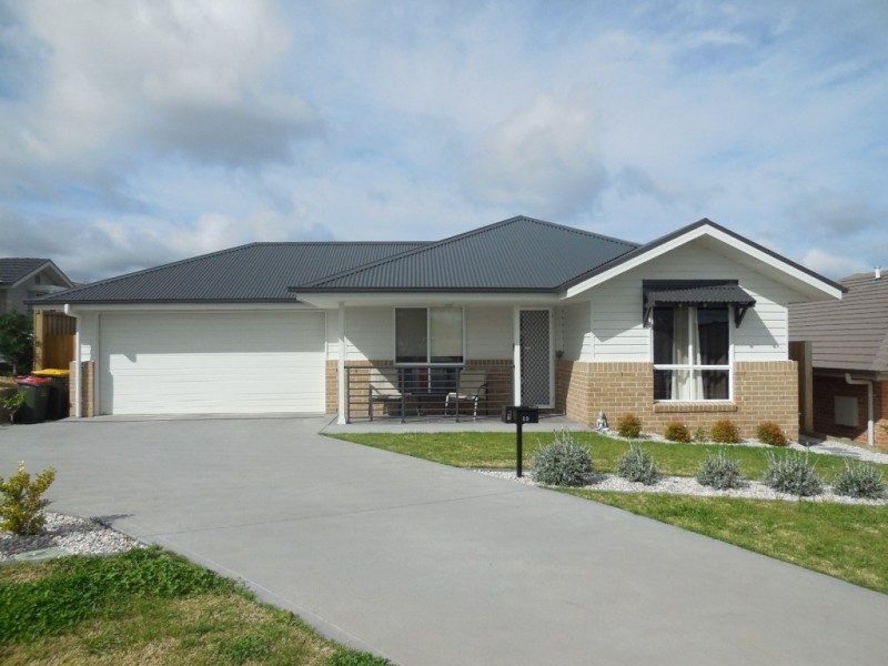 10 McAlroy Place, Goulburn NSW 2580