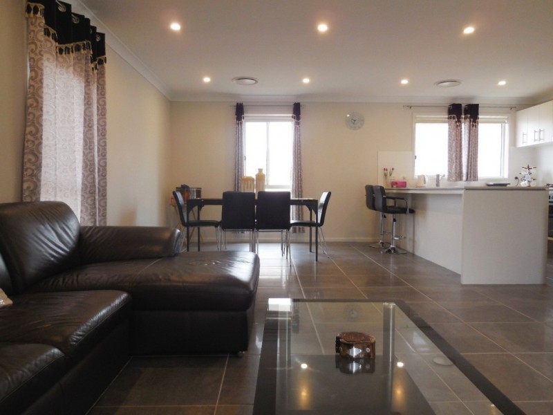 10 McAlroy Place, Goulburn NSW 2580