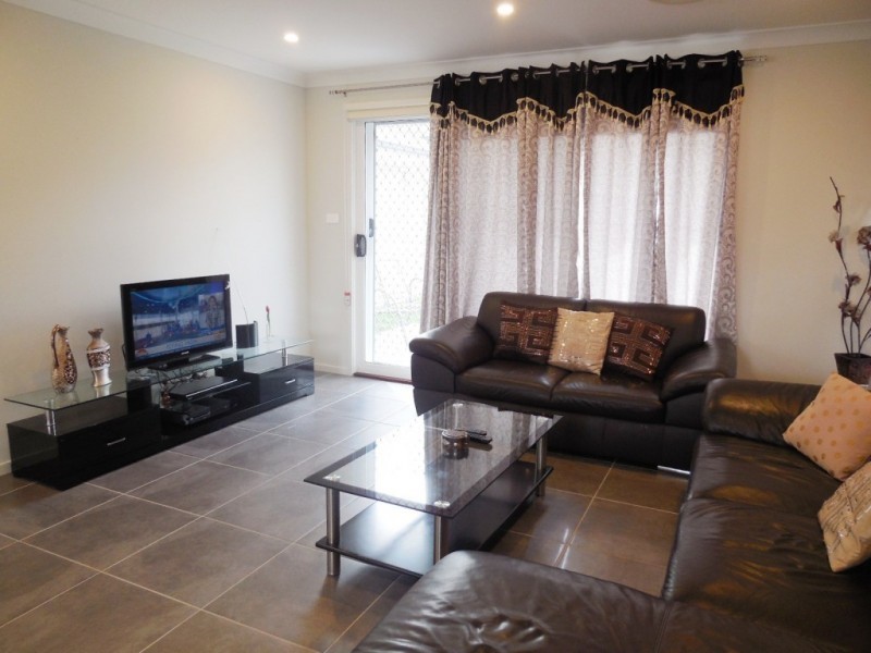 10 McAlroy Place, Goulburn NSW 2580