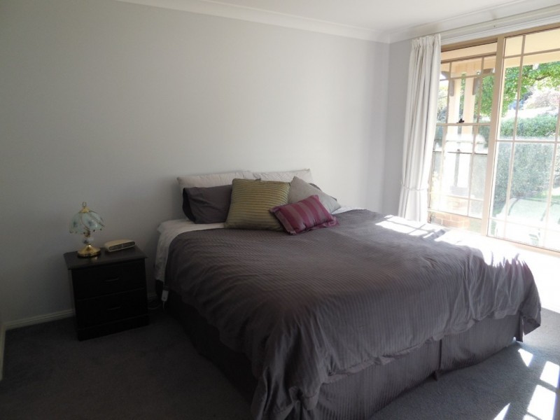 6a Eleanor St, Goulburn NSW 2580