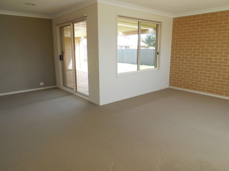 124 Gibson Street, Goulburn NSW 2580